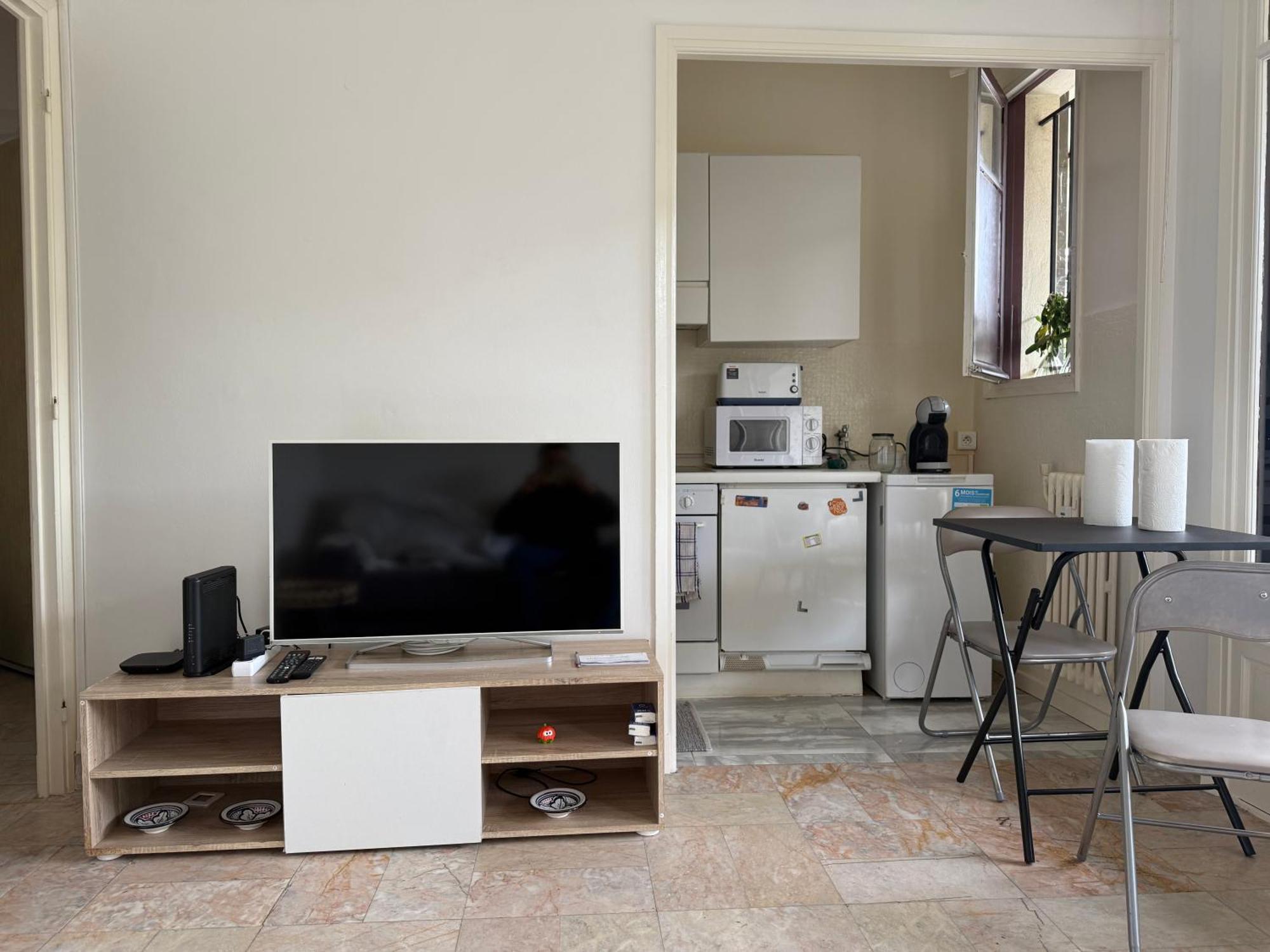 Studio Calme A Deux Pas De La Mer Avec Jardin Et Parking Prive 滨海博利厄 外观 照片